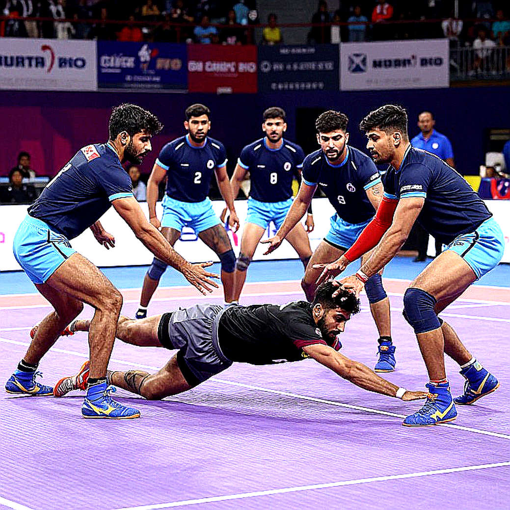 পবন সেহরাওয়াত বেঞ্চে: ভারত-ইরান ফাইনালে ফর্ম নাকি টিম কম্বিনেশন—যে উত্তর নেই